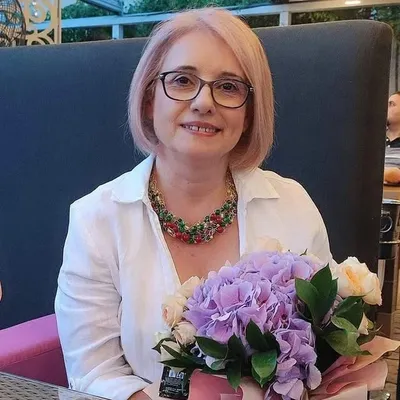 Oana Alexandru ๐ฉ โ๏ธ๐
๐ ๐ profile