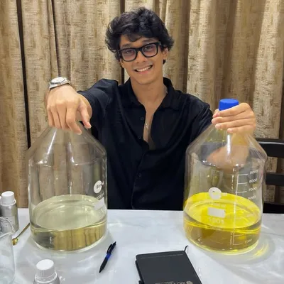 Mr.ORMH💸 | Perfumer 🧑🔬