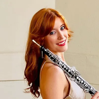 Claire Brazeau profile
