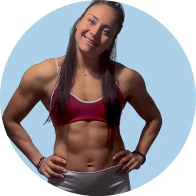 Océane || Coach nutrition diplômée profile