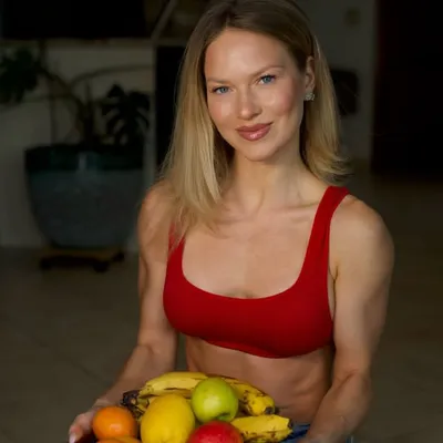 Krisztina Oczella profile