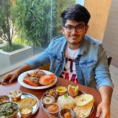 Aayush | Bhubaneswar Food Blogger profile