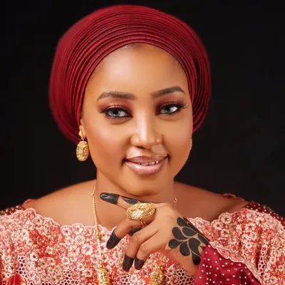 Hafsat Ahmad Idris profile