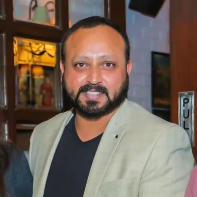 Dr Salim Khan profile