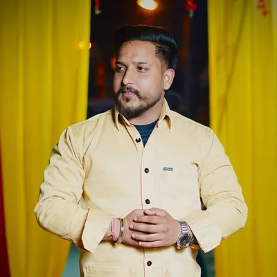 👑ਤਿਵਾੜੀ_Saab♠️ profile