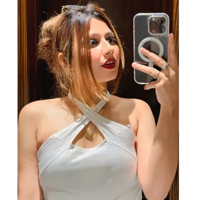 Anam Shaikh profile
