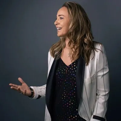 Becky Hammon profile