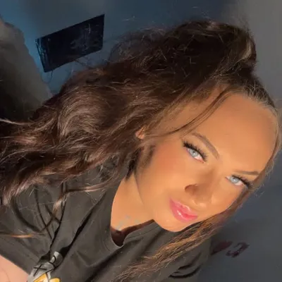 🧚🏻♀️don’t be shy x profile