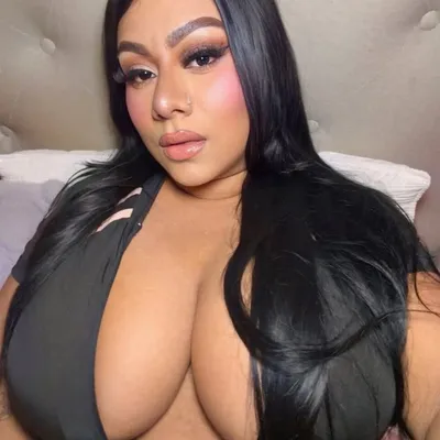 Dulce Castañeda profile