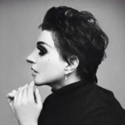 Liza Minnelli profile