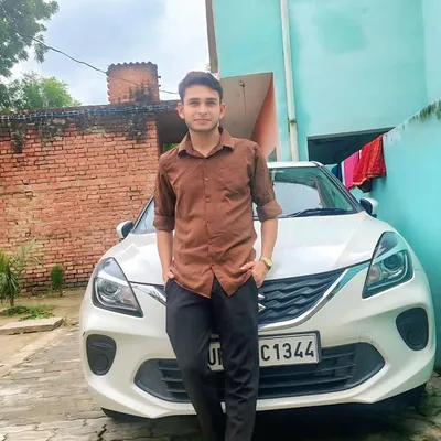 Neeraj Patel✨ Bundelkhandi ❣️ 📍 Prayagraj profile