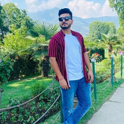 Rishi Sharma 🔵® profile
