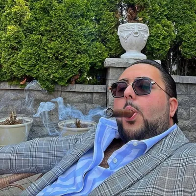 Let’s do it together 💲⚡️ profile