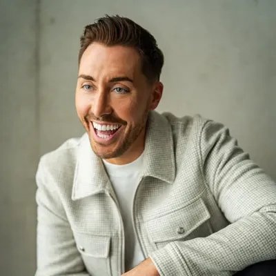 Ross Adams profile