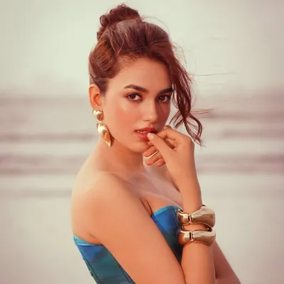 Viidhi profile
