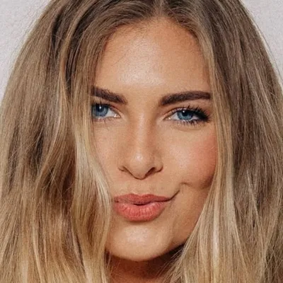 Kristen McCool profile