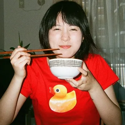 岡奈なな子 profile
