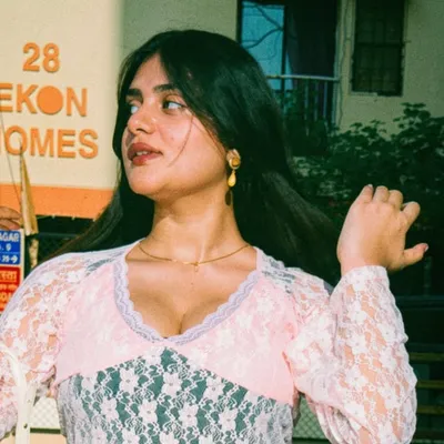 shreya raj profile