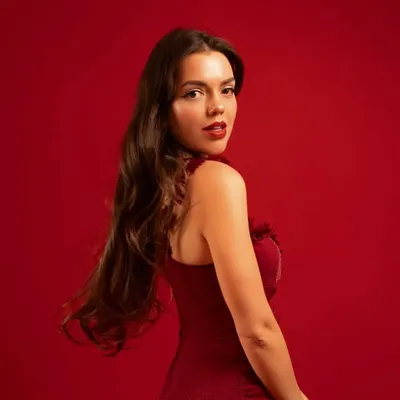 Influencer • Fashion • beauty • travel profile