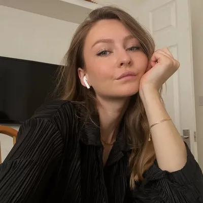 Olivia profile