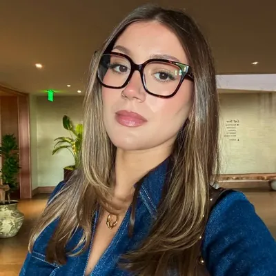 l i v profile