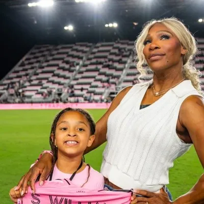 Alexis Olympia Ohanian, Jr. profile