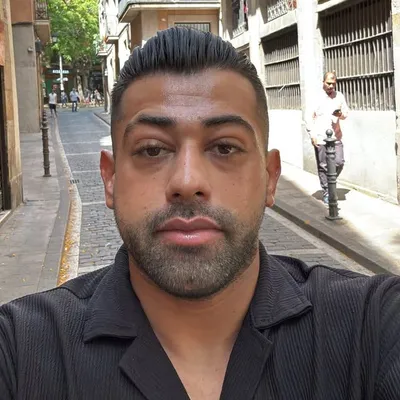 Omar Orfali / عمر أورفه لي Instagram profile photo