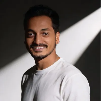 Omiiee_omkar profile