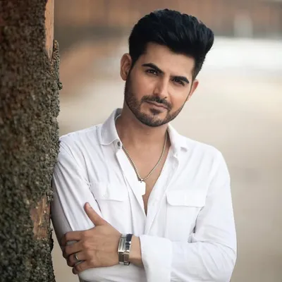 Omkar Kapoor profile