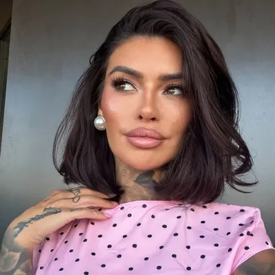 Anna Renusz profile
