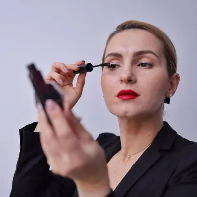 RaLu | Perfume Reviews & Fragrance Collector | Outfits + Reviews profile