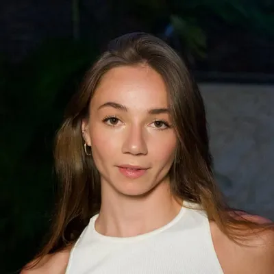 ORIIANA | Trendsetter | Believer 🕊️ profile