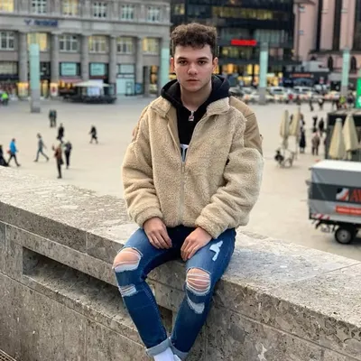 Orhan⚡ profile