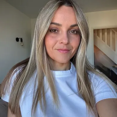 Ҩrnella Torres ✨ profile