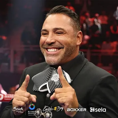 Oscar De La Hoya profile
