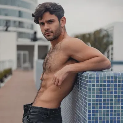 Oscar Ugalde profile