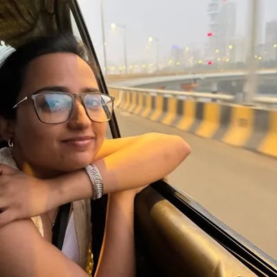 Osheen Megha Akhlaq profile