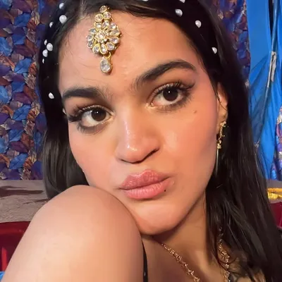 Osheen Anand🧿 profile