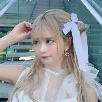 翠衣すず Sui Suzu profile