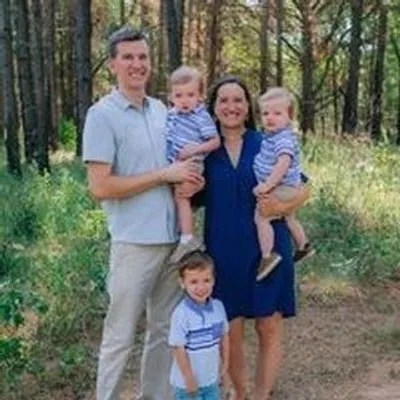 Christina | Family Travel | DFW & Beyond profile
