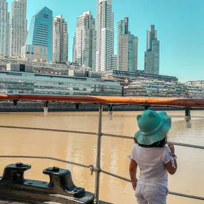 Our life in a suitcase by Sara profile