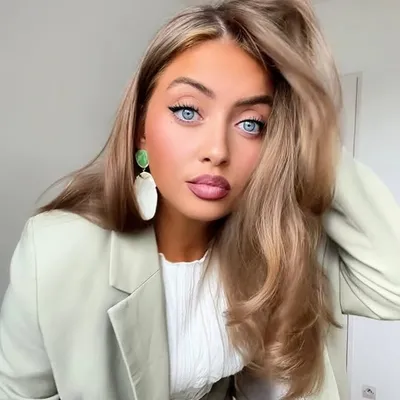 OUTFITBYEMA profile