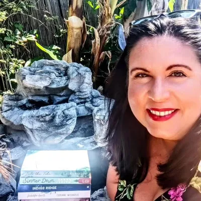 Jen | CA | Outside With Books profile
