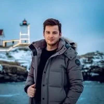 Ovi | Boston Photographer profile