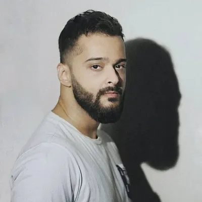 uwais profile