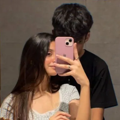 Oyye Pagal I Love You ( 200K ) profile