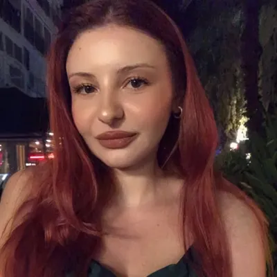 Özge Altay profile