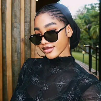 B A B Y Z E E profile