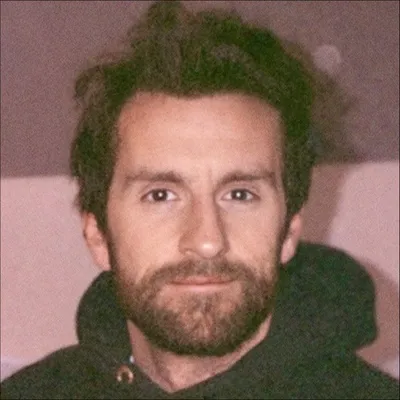 Pablo Mira profile