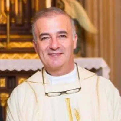 Padre Angel Espinosa profile